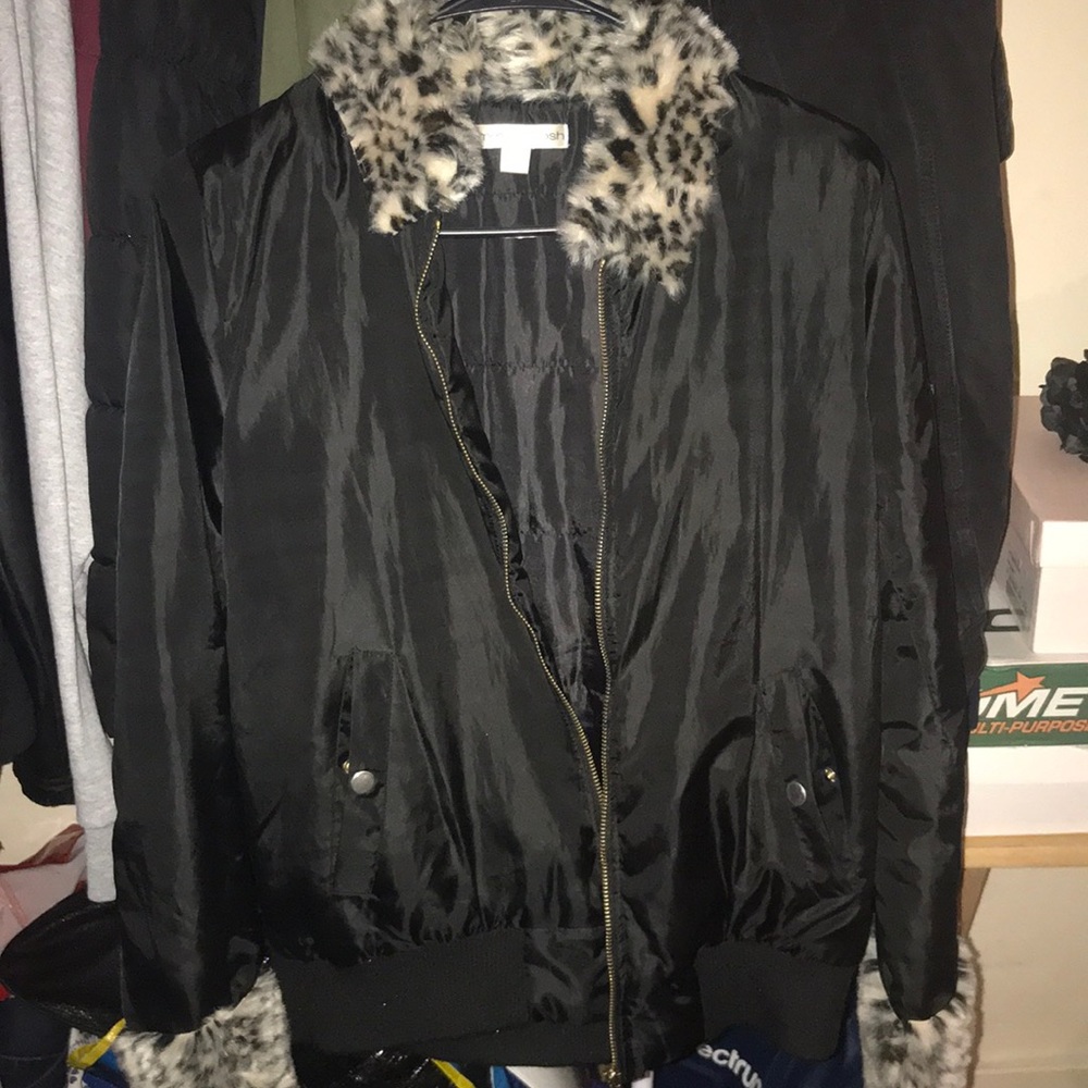 Furry bomber jacket